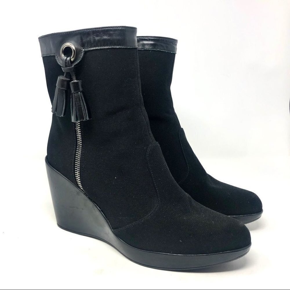 * Stuart Weitzman Gore-Tex Black Wedge Tassel Ankle Boots Size 38/8